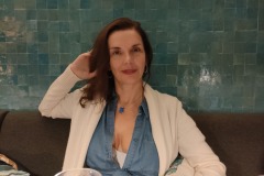 nice_bistrot_marin_amelie_assise.c