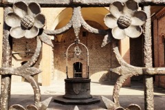 bologne_piazza_del_nettunno_puits
