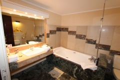la-bonne-etape-suite-bain