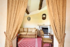 la-bonne-etape-suite-en-etage