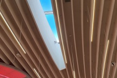 nice-cap3000_plafond_colonnes_agora_neons_g