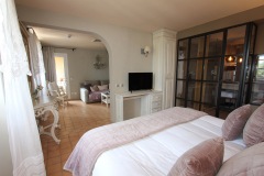 capelongue_suite_deluxe_salon