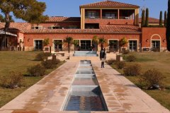 hotel-du-castellet-amelie-aux-bassins