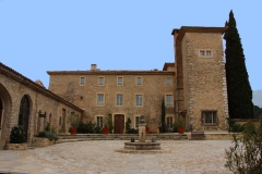 chateau-de-berne-demeure