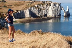 etretat_amelie_short_chemin_des_douaniers_porte_d_aval