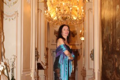 grand-hotel-iles-borromees-couloir-amelie-robe-transparente