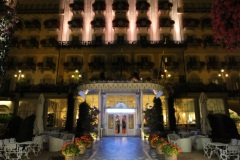 grand-hotel-iles-borromees-by-night-facade