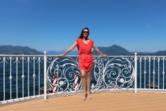 grand-hotel-iles-borromees-embarcadere-amelie-robe-fendue-portrait