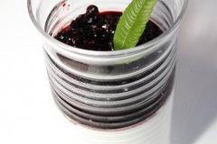 hiely-lucullus-gerald-azoulay-panacotta-myrtilles