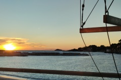 bandol-l-ile-rousse-couchant-depuis-le-spa
