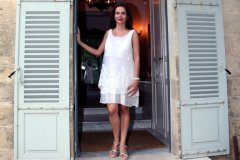 la-mirande-amelie-robe-transparente-jardins