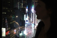 time-square-night-green-amelie