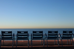 Nice - Promenade des Anglais - Les chaises bleues - clin d'oeil à Jean-Louis Martinetti