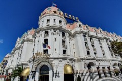 nice-promenade-des-anglais-negresco-chantecler