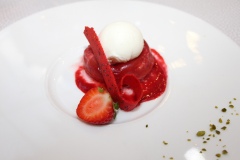 saint-malo-la-verriere-dessert-fraise