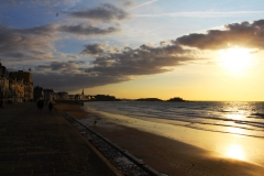 Promenade de la Digue, au couchant,, en arrivant vers les remparts,