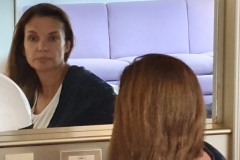 corsica-sardinia-ferries-mega-express-un-amelie-devant-sa-coiffeuse