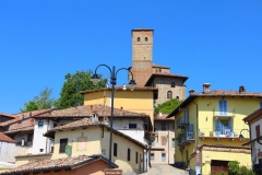 Serralunga d'Alba Village