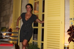 amelie_chez_christian_etienne_debout